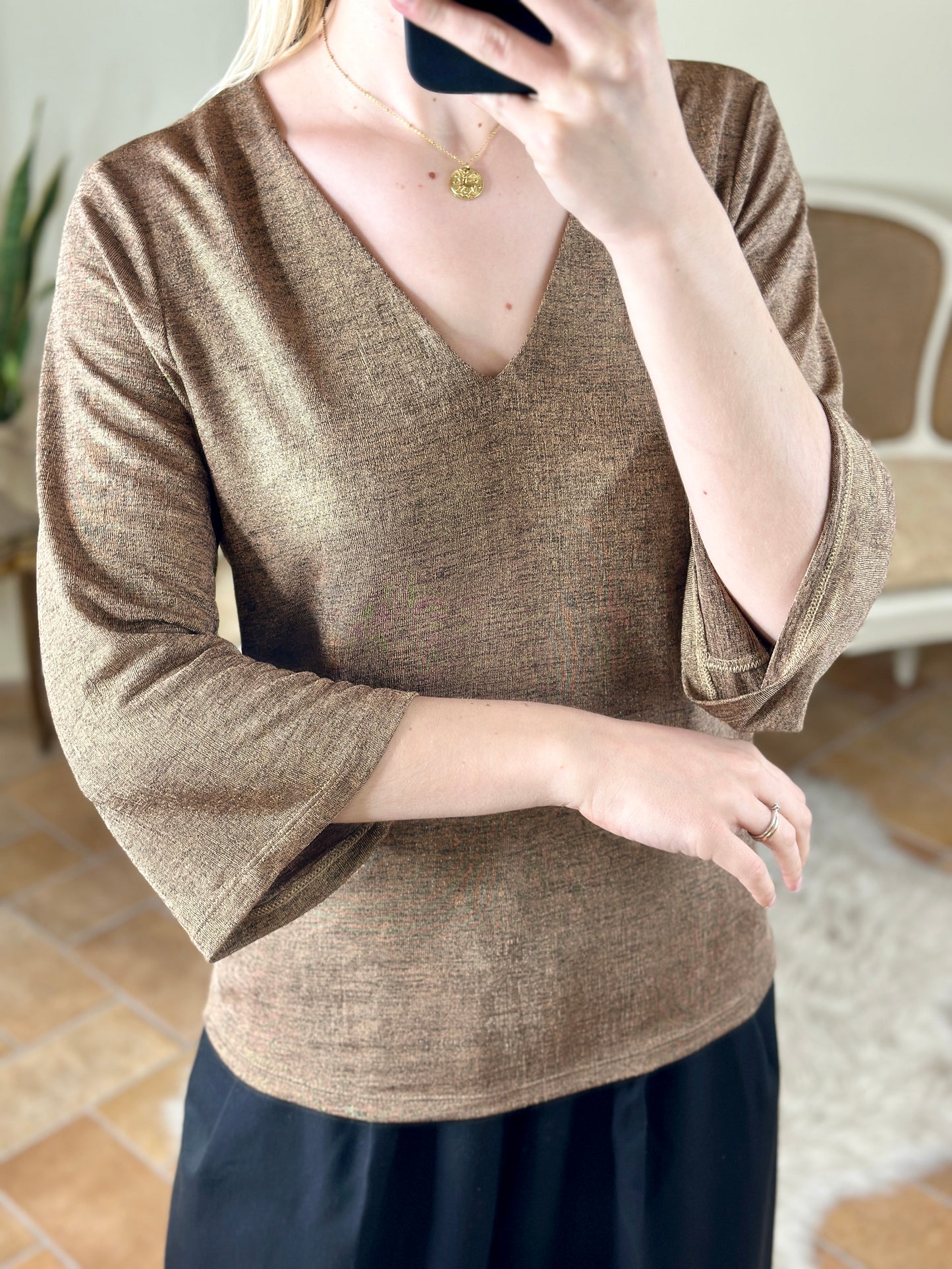 Memjs blusa con scollatura sul retro