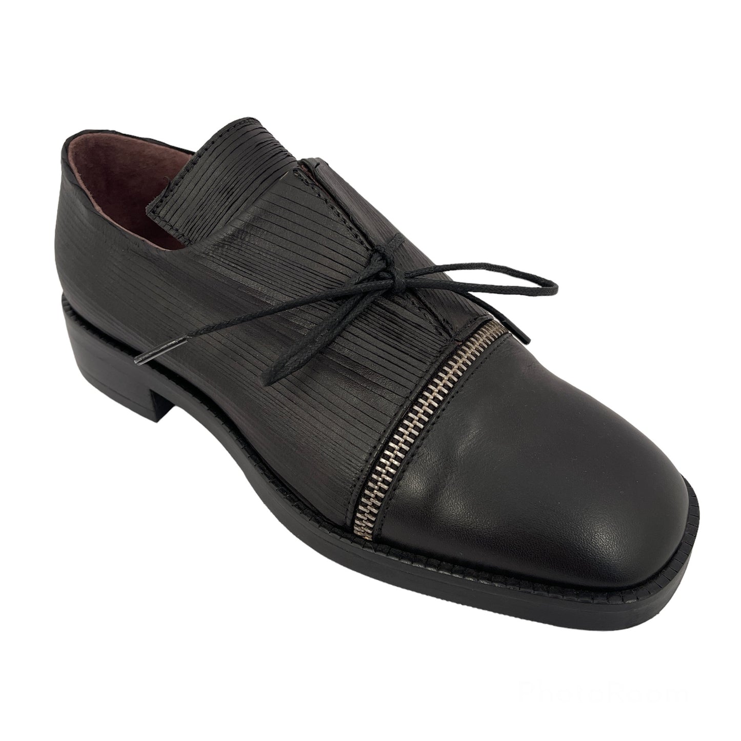 Le Bohémien scarpa bassa punta quadra con zip