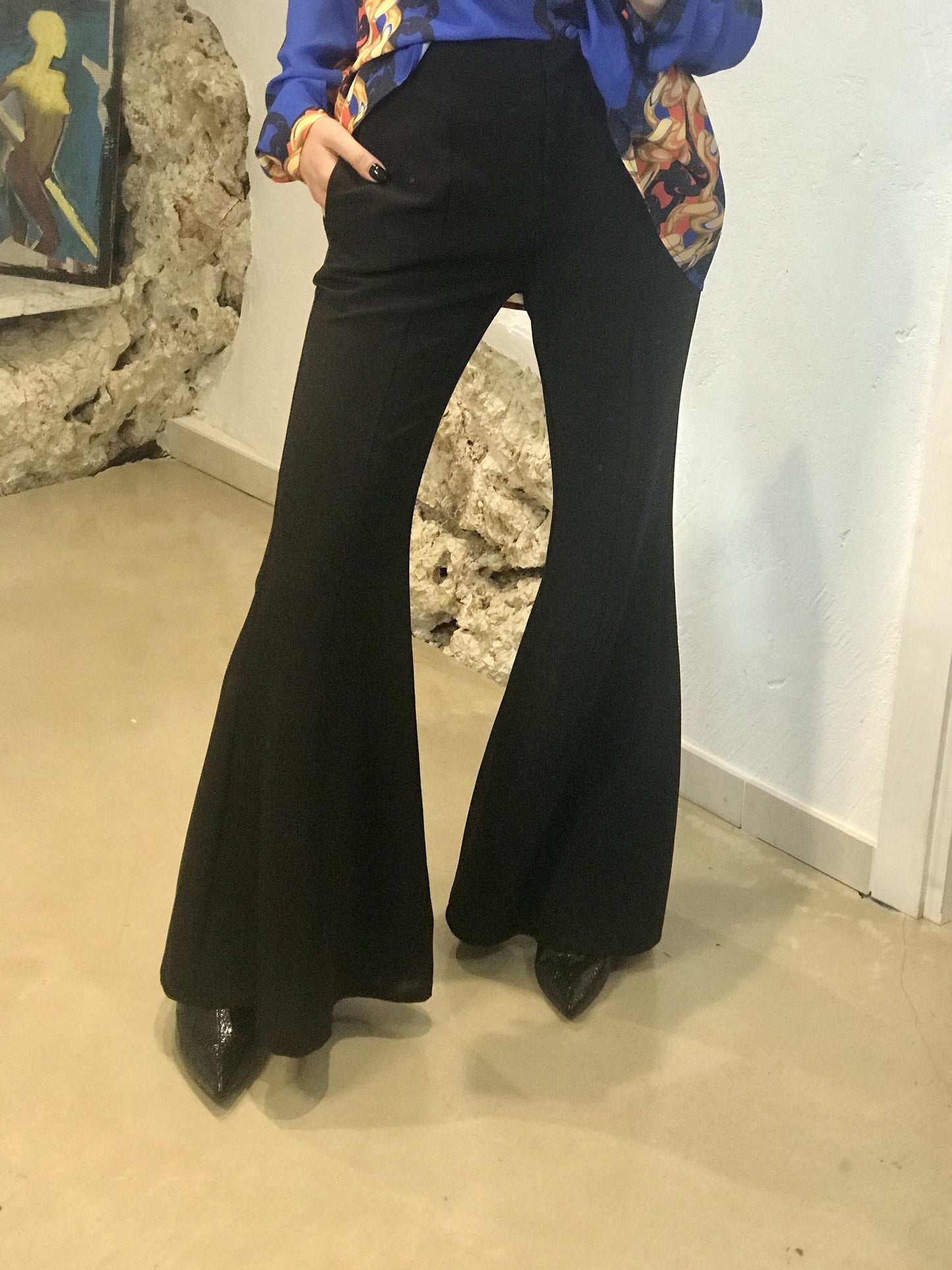 Uni mè pantalone a zampa