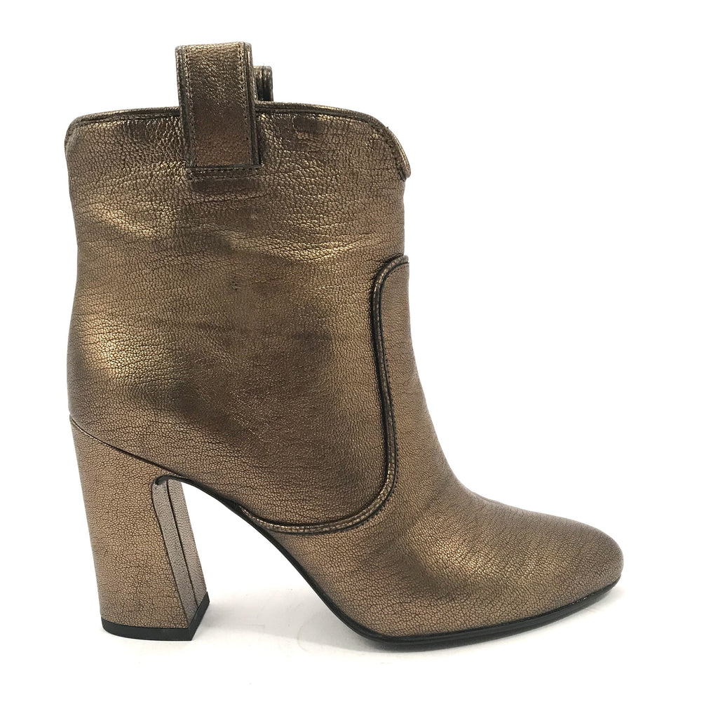 What For Harry foil sheep ankle boot